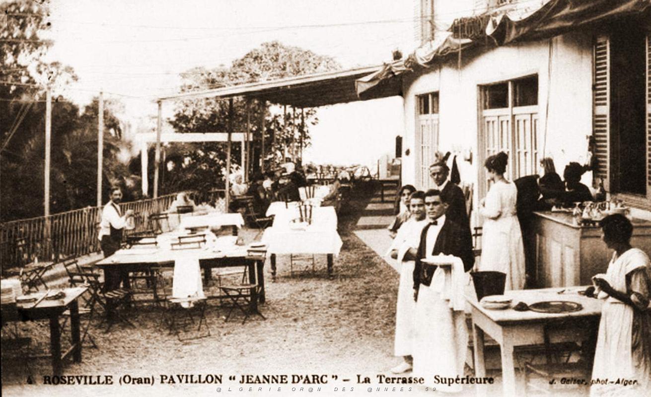 1120- Roseville - Pavillon Jeanne d'Arc.jpg